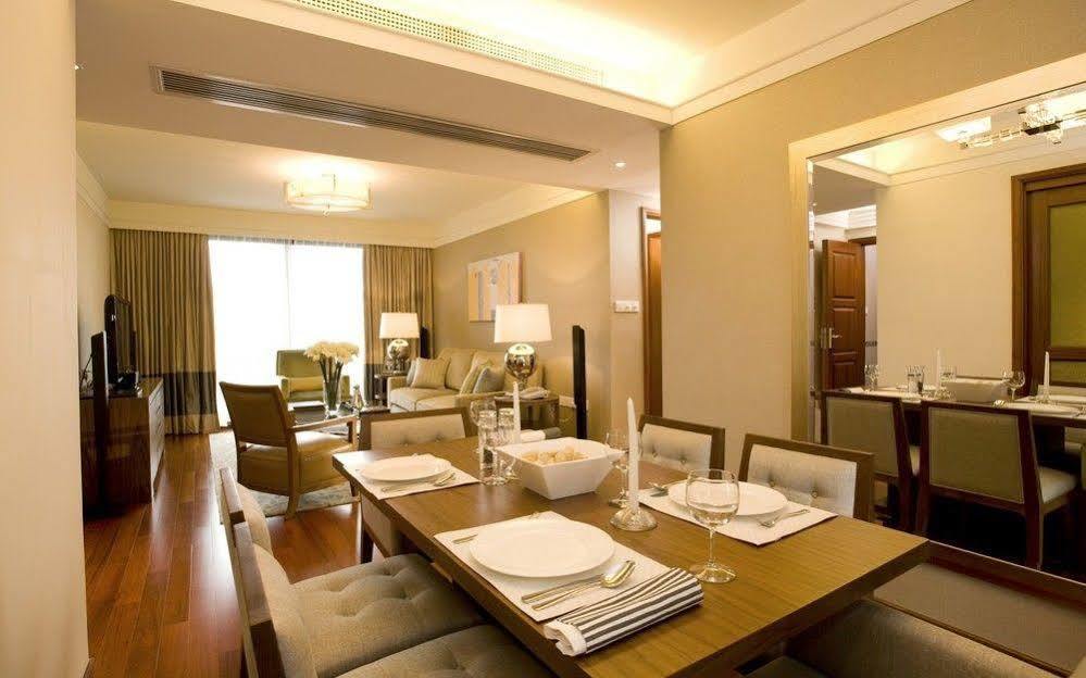 Lanson Place Jin Qiao Residence Shanghai Bagian luar foto